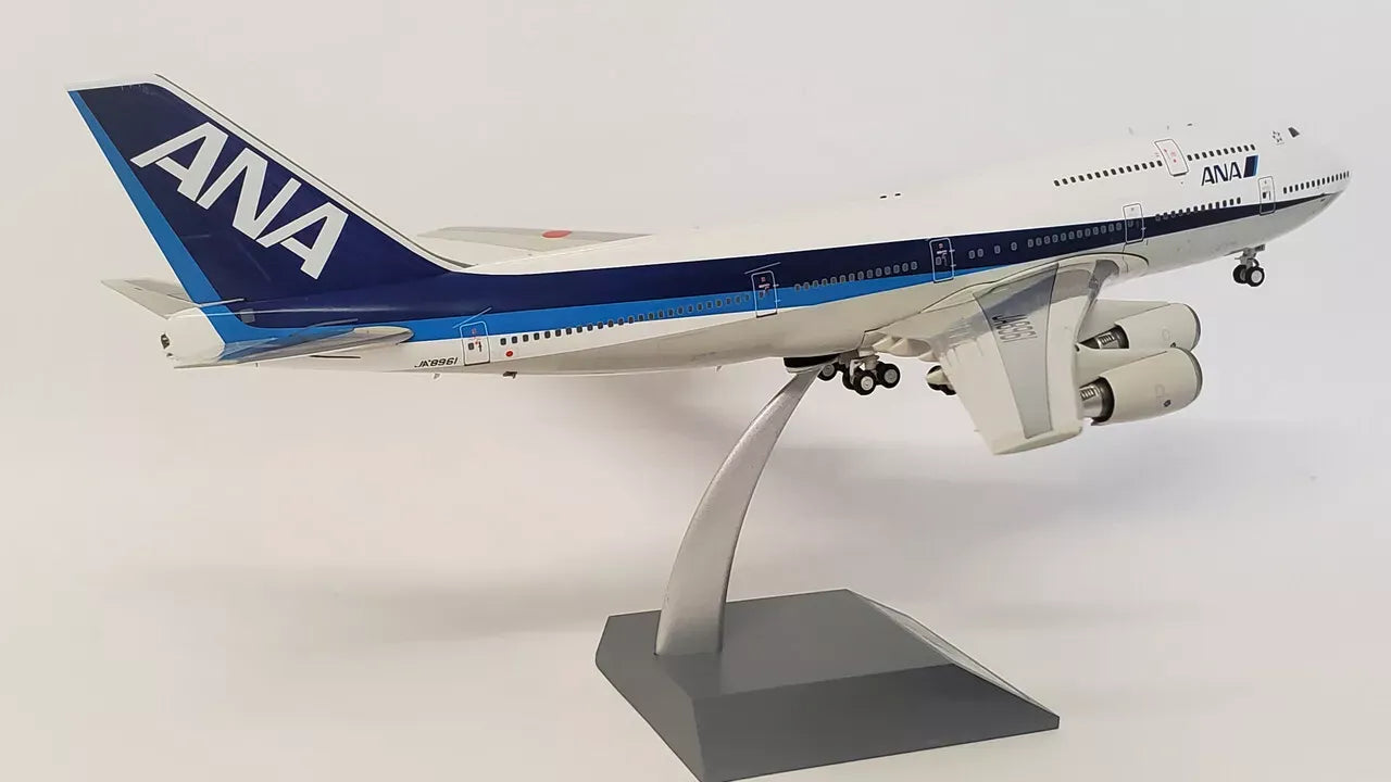 WB MODELS B747-481 ALL NIPPON AIRWAYS REG: JA8961