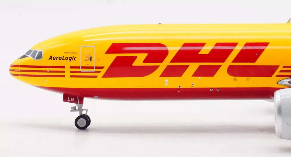 WB MODELS B777-F DHL (AEROLOGIC) "007" REG: D-AALM