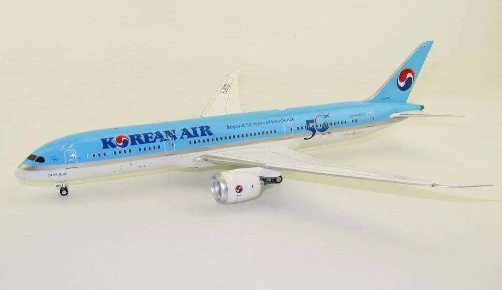 WB MODELS KOREAN AIR B787-9 REG: HL8082