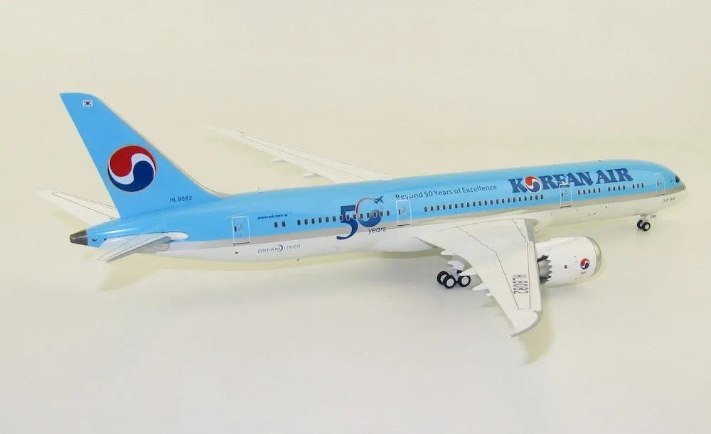 WB MODELS KOREAN AIR B787-9 REG: HL8082