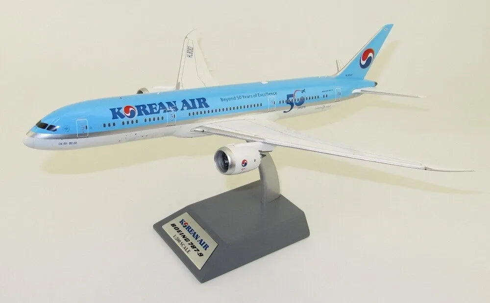 WB MODELS KOREAN AIR B787-9 REG: HL8082