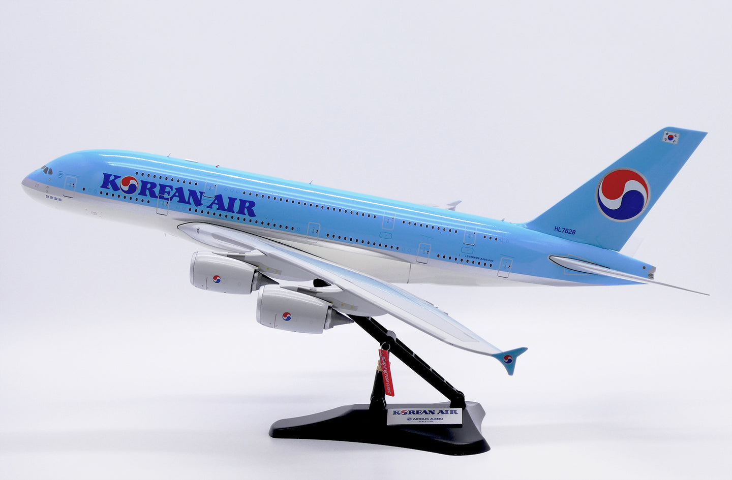 JC WINGS A380 KOREAN AIR REG: HL7628