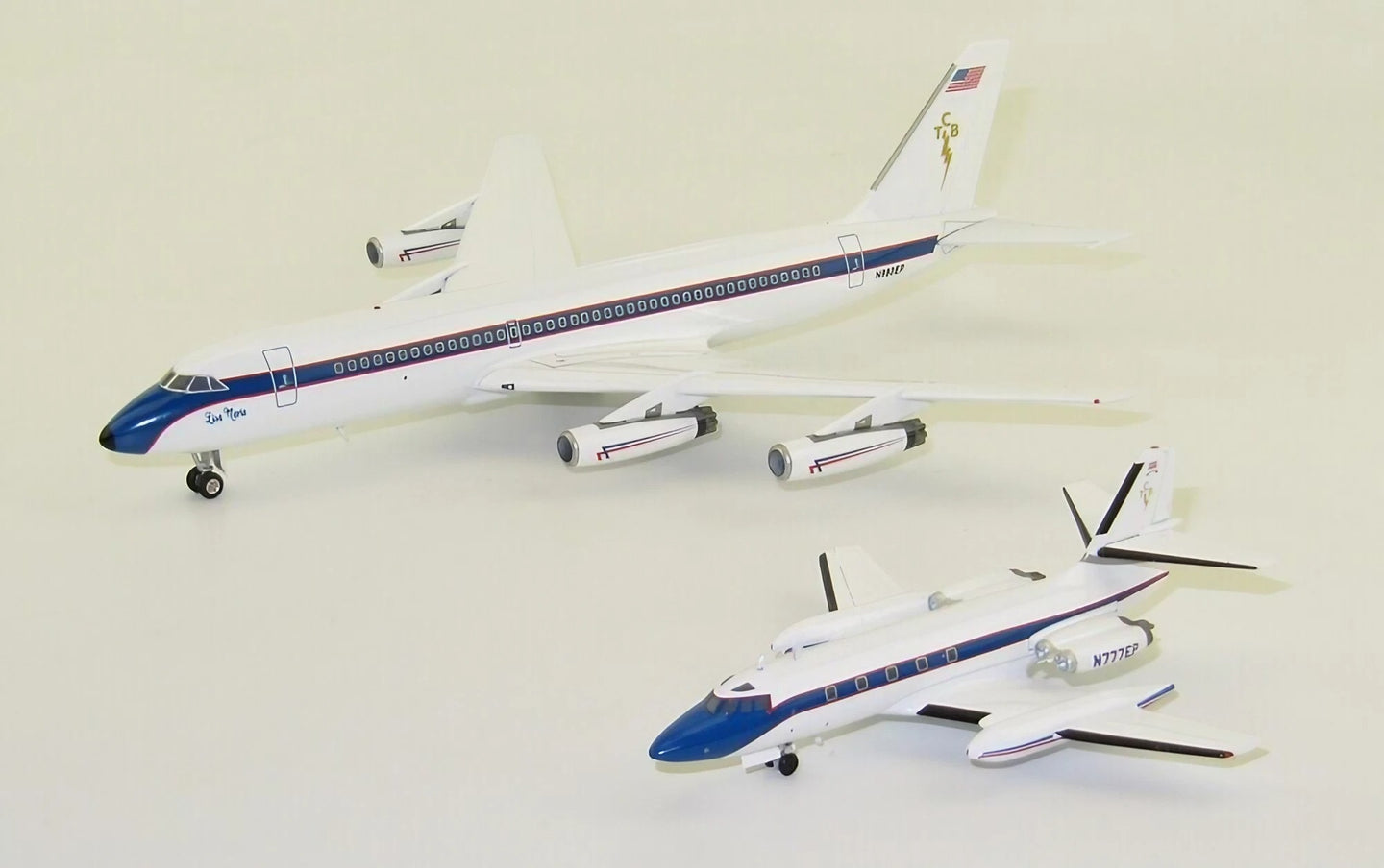 WB MODELS 200 CONVAIR 880 (22-2) N880EP & LOCKHEED L-1329 JETSTAR