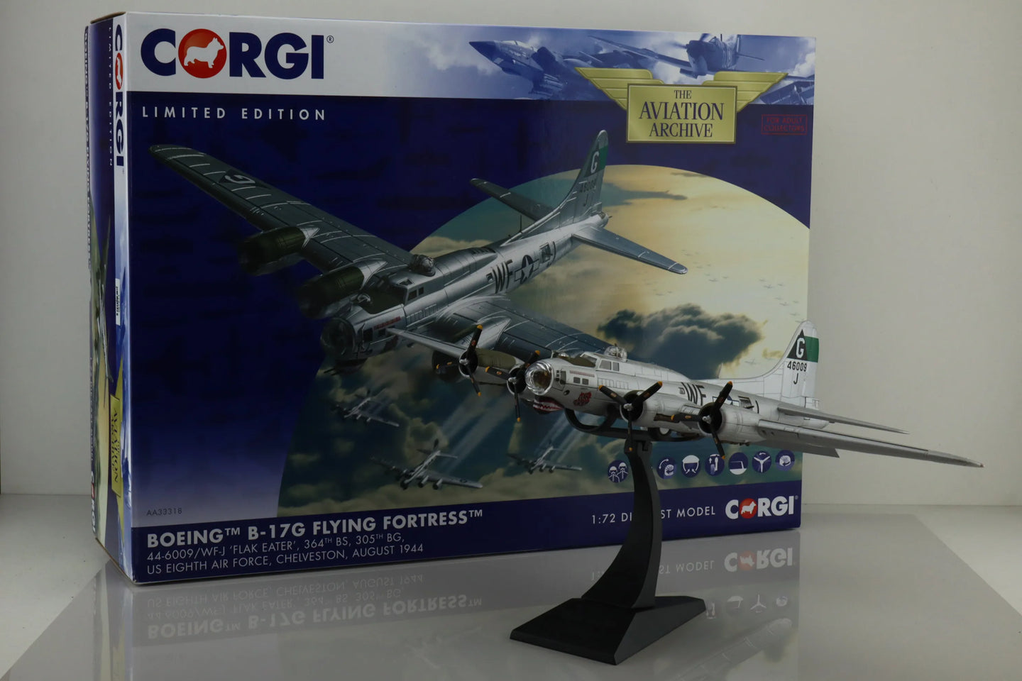 CORGI B-17G FLYING FORTRESS USAAF 44-6009 "FLAK EATER" 8TH A/F 1944 (CERTIFICATE NUMBER 002 OF 1300)