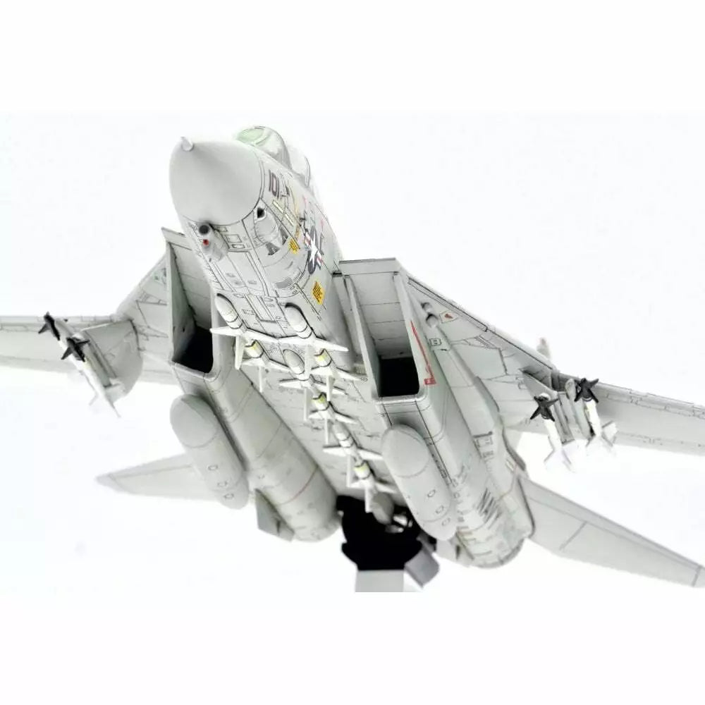 CALIBRE WINGS F-14A TOMCAT VF-74 BE-DEVILERS BUNO 162707 (PANEL WASHED VERSION)