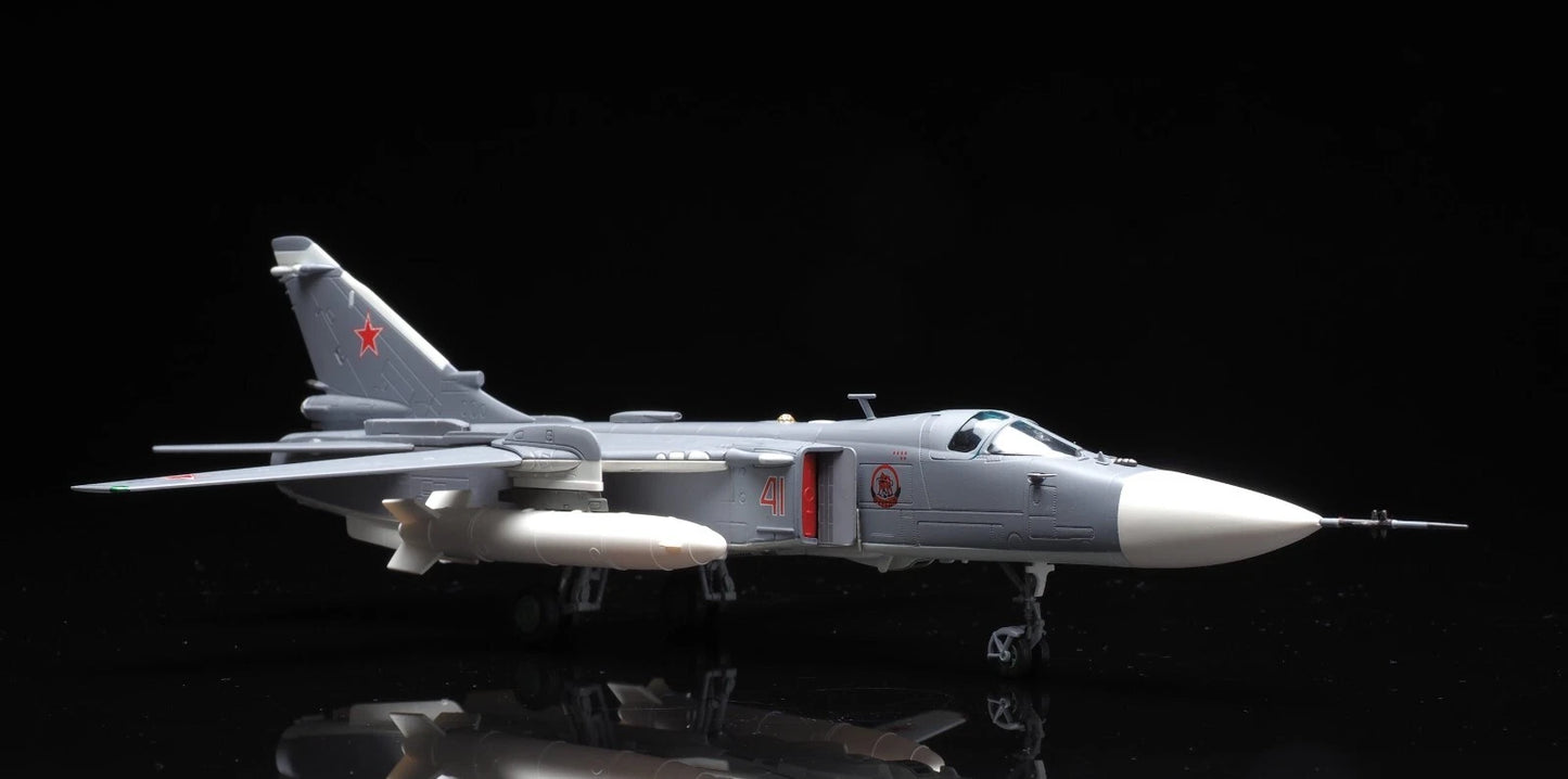 CALIBRE WINGS SU-24MR RUSSIAN AIRFORCE 41 RED
