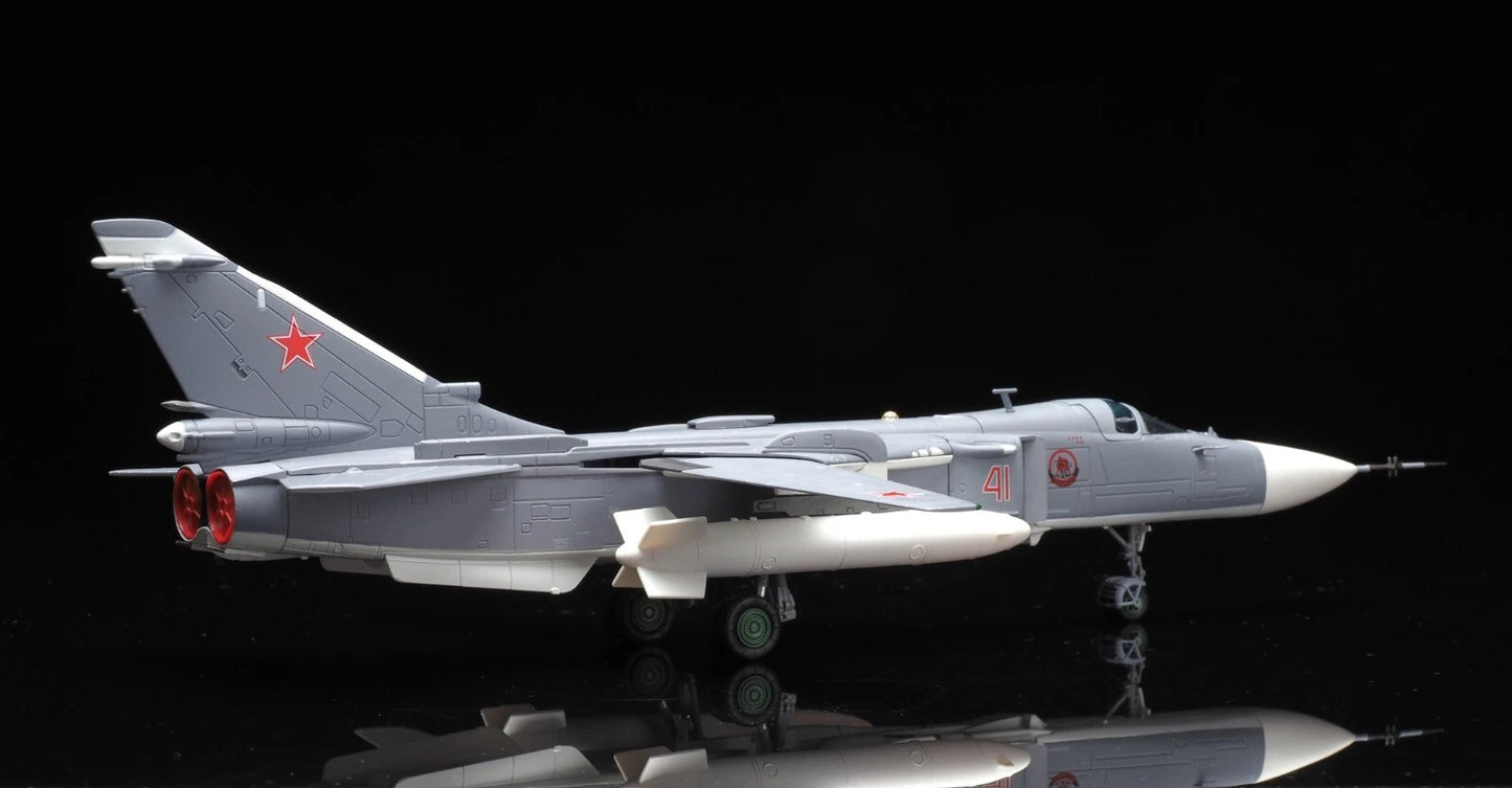 CALIBRE WINGS SU-24MR RUSSIAN AIRFORCE 41 RED