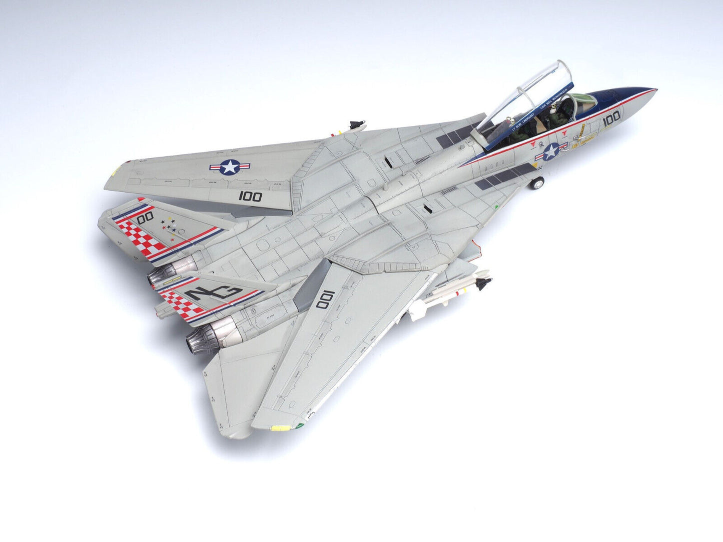 CALIBRE WINGS F-14A TOMCAT FIGHTING CHECKMATES