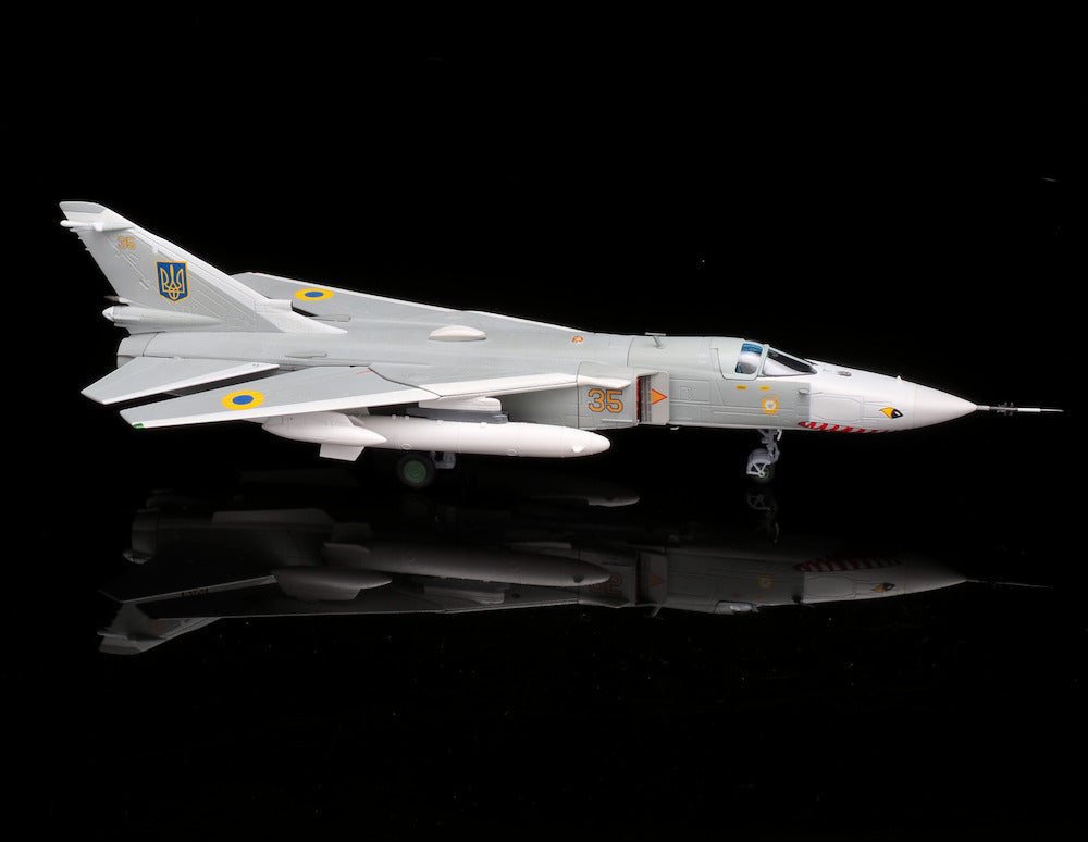 CALIBRE WINGS SU-24MR UKRAINIAN AIRFORCE 35 YELLOW