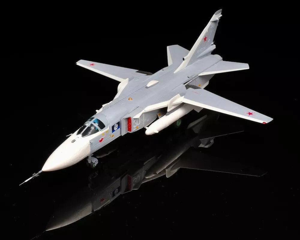 CALIBRE WINGS SU-24MR RUSSIAN NAVY 30 WHITE