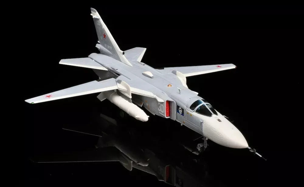CALIBRE WINGS SU-24MR RUSSIAN NAVY 30 WHITE
