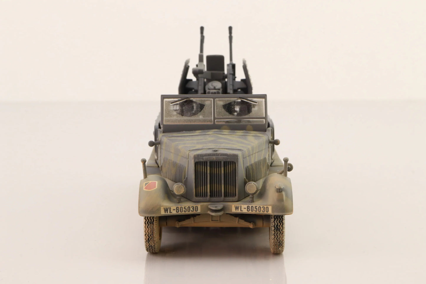 CORGI SD.KFZ.7/1 KRAUSS-MAFFEI HALF TRACK WITH FLAKVIERLING 38