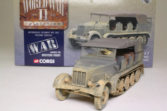 CORGI SDKFZ.7 GERMAN HALF-TRACK JUNE 1940