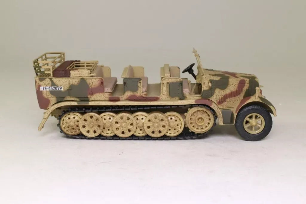 CORGI SDKFZ 7 GERMAN HALF TRACK PERSONNEL CARRIER