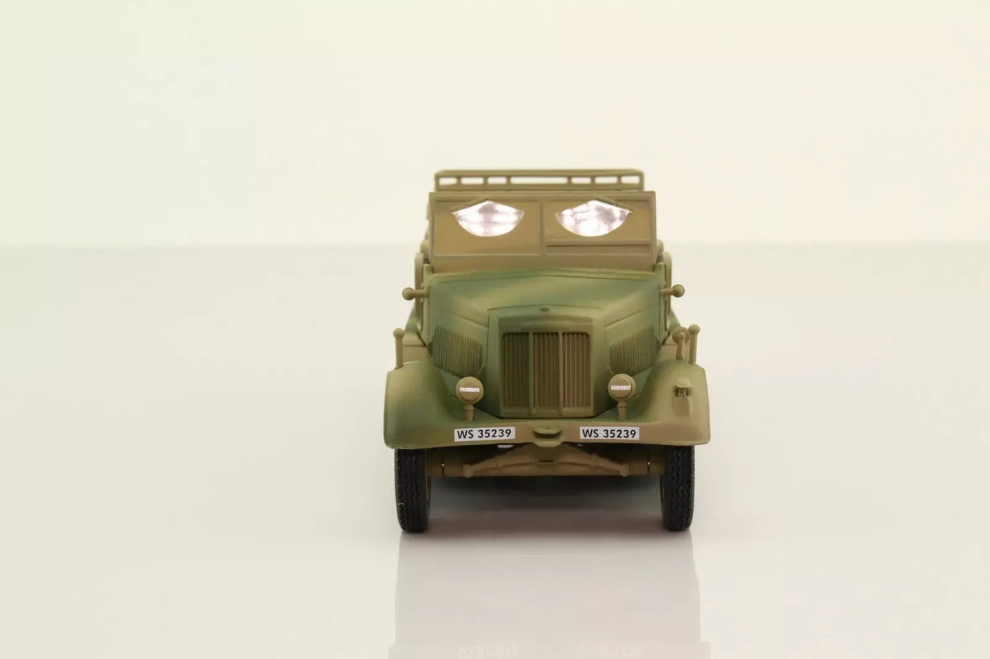 CORGI SD.KFZ.7 KRAUSS-MAFFEI HALF-TRACK GERMAN FLAK GUN ARTILLERY TRACTOR TUNISIA 1943