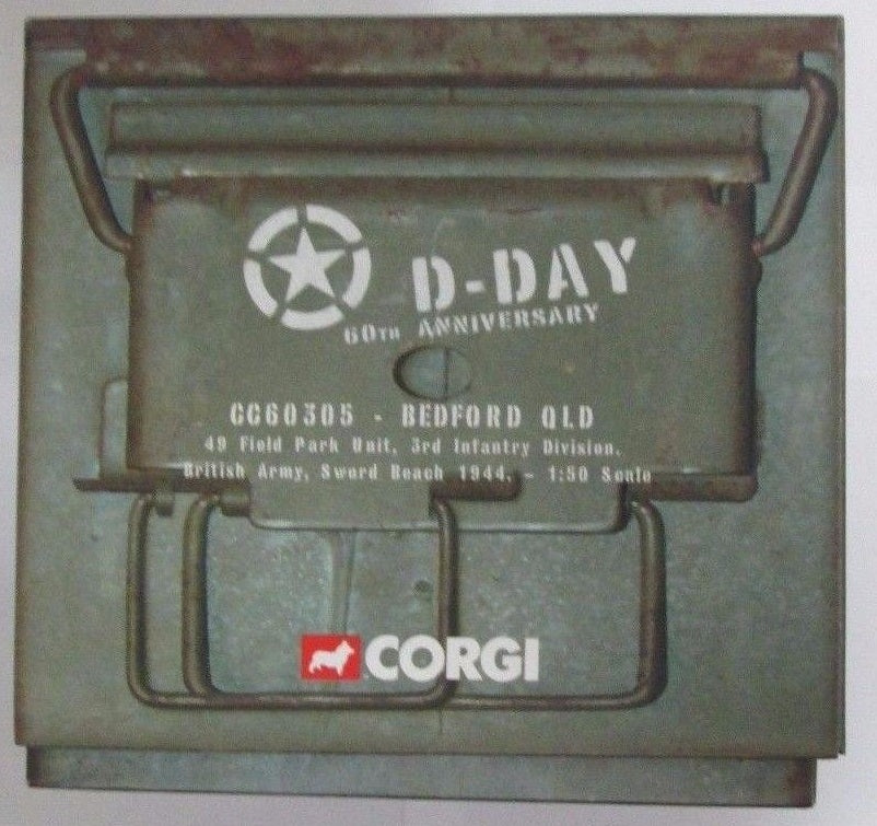 CORGI BEDFORD QLD CARGO TRUCK, BRITISH ARMY 1944