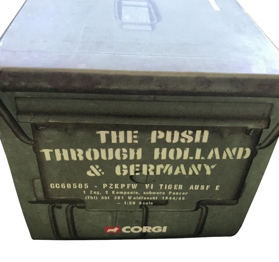 CORGI HENSCHEL SD.KFZ.181 TIGER TANK 1944/45