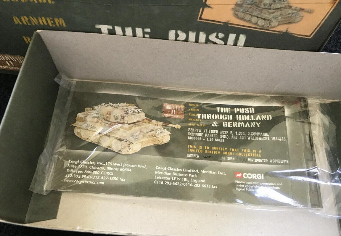 CORGI HENSCHEL SD.KFZ.181 TIGER TANK 1944/45
