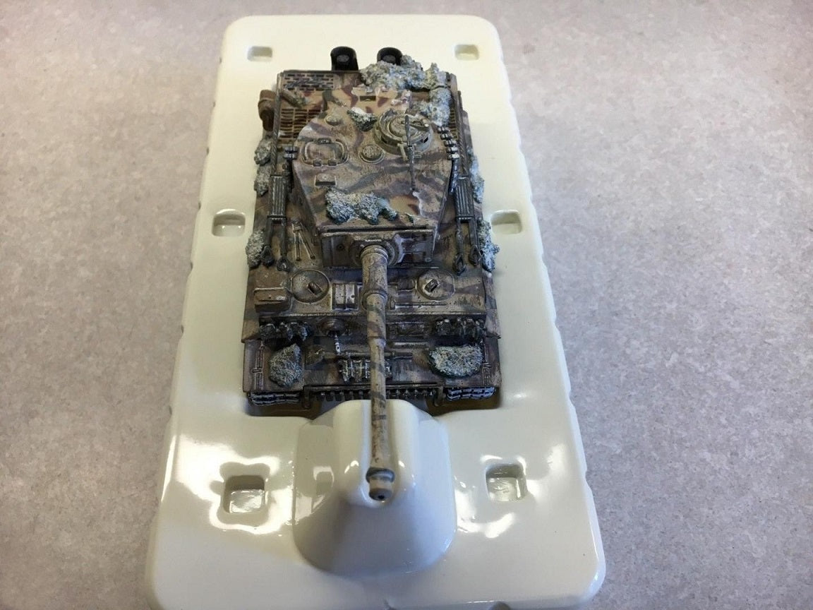 CORGI HENSCHEL SD.KFZ.181 TIGER TANK 1944/45