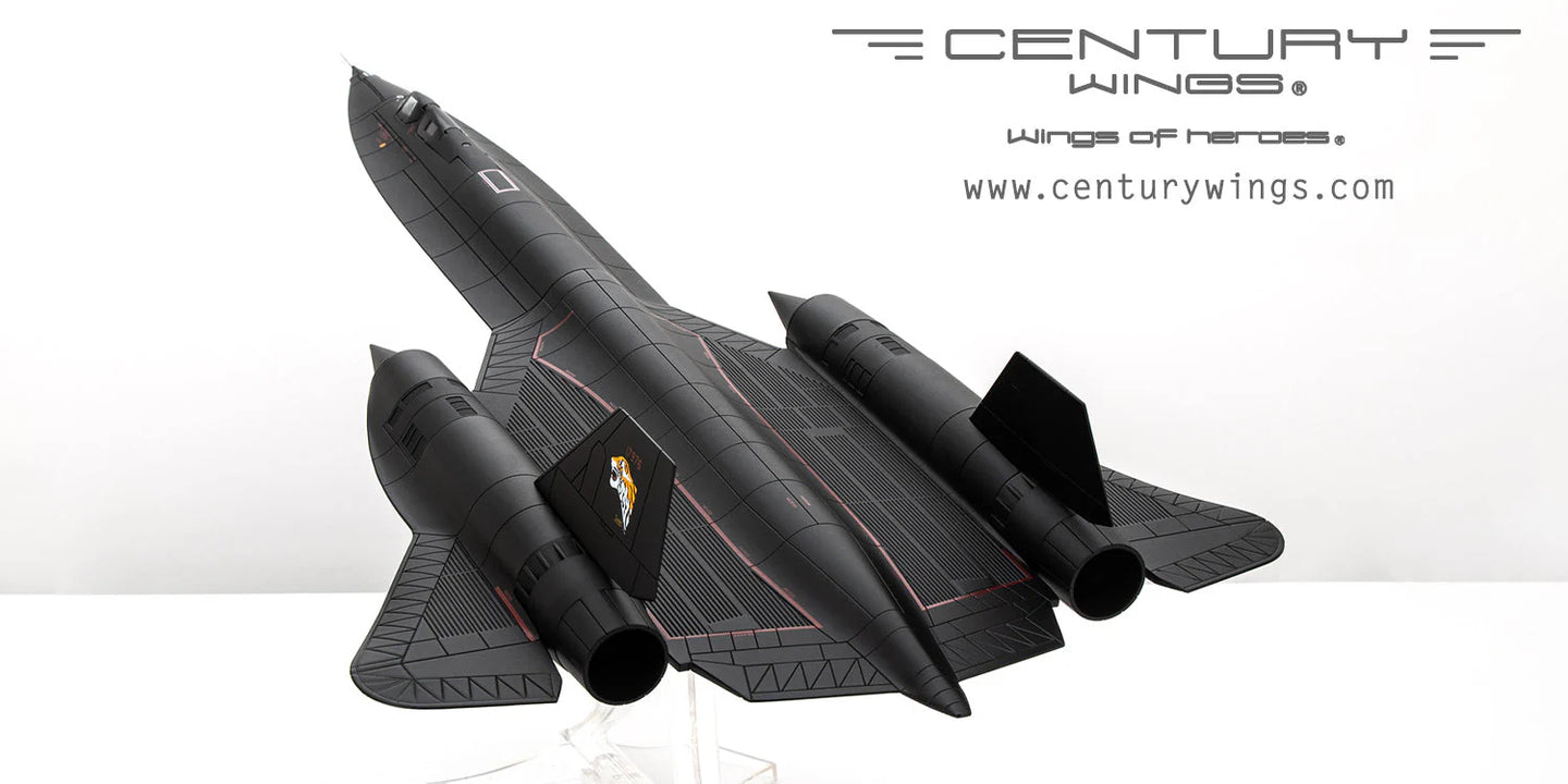 CENTURY WINGS SR-71A BLACKBIRD USAF 9TH SRW 61-7976 "SNARLING CAT" 1990