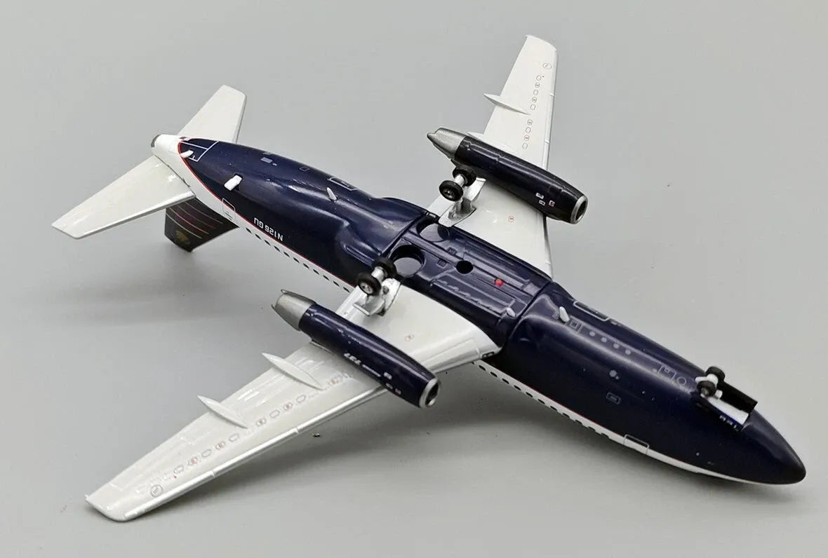 EL AVIADOR MODELS B737-200 AVIATECA REG: N126GU