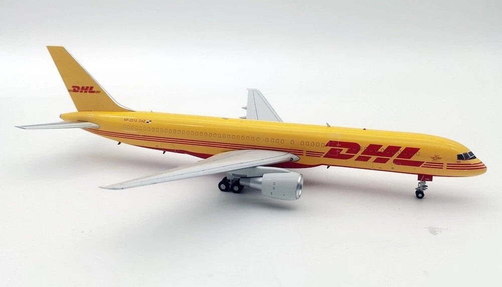 EL AVIADOR MODELS B757-200 DHL REG: HP-2010