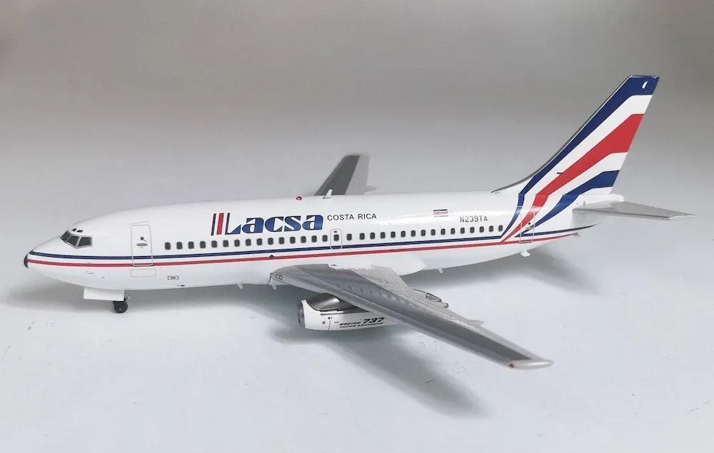 EL AVIADOR MODELS B737-200 LACSA REG: N239TA