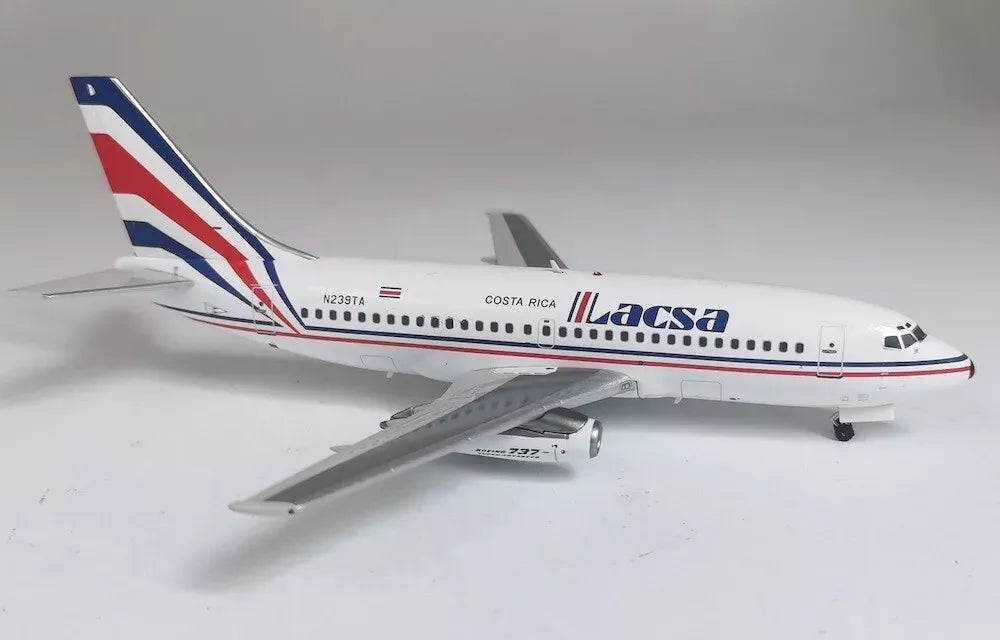 EL AVIADOR MODELS B737-200 LACSA REG: N239TA