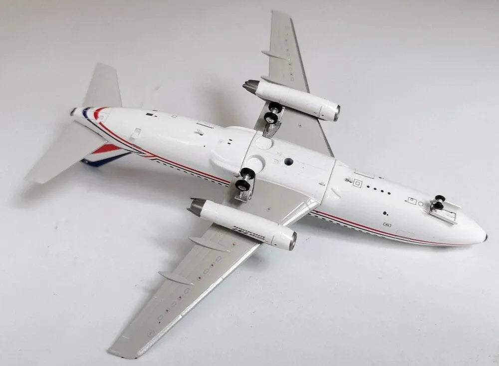 EL AVIADOR MODELS B737-200 LACSA REG: N239TA