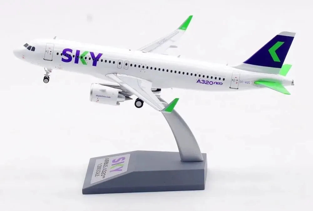 EL AVIADOR MODELS A320-251N SKY AIRLINE REG: CC-AZC