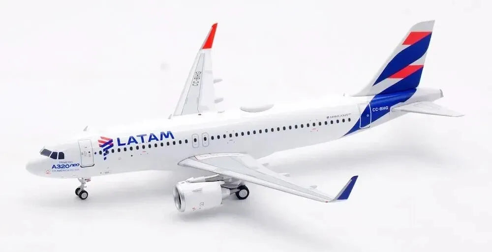 EL AVIADOR MODELS A320NEO LATAM "FIRST A320NEO AT SOUTH AMERICA" REG: CC-BHG