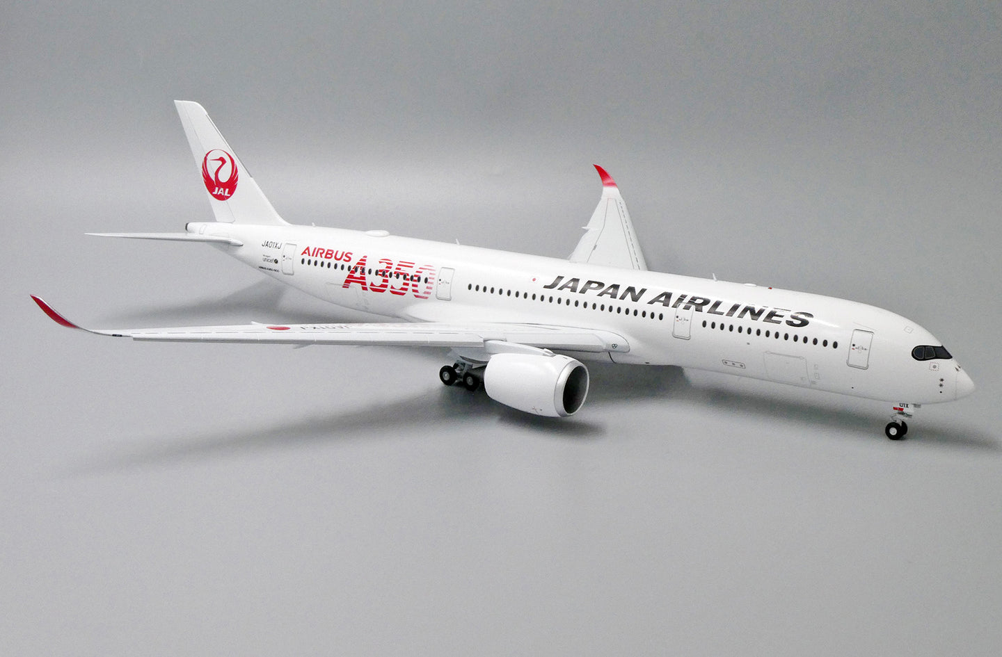 JCWINGS JAPAN AIRLINES A350-900 FLAPS DOWN REG: JA01XJ