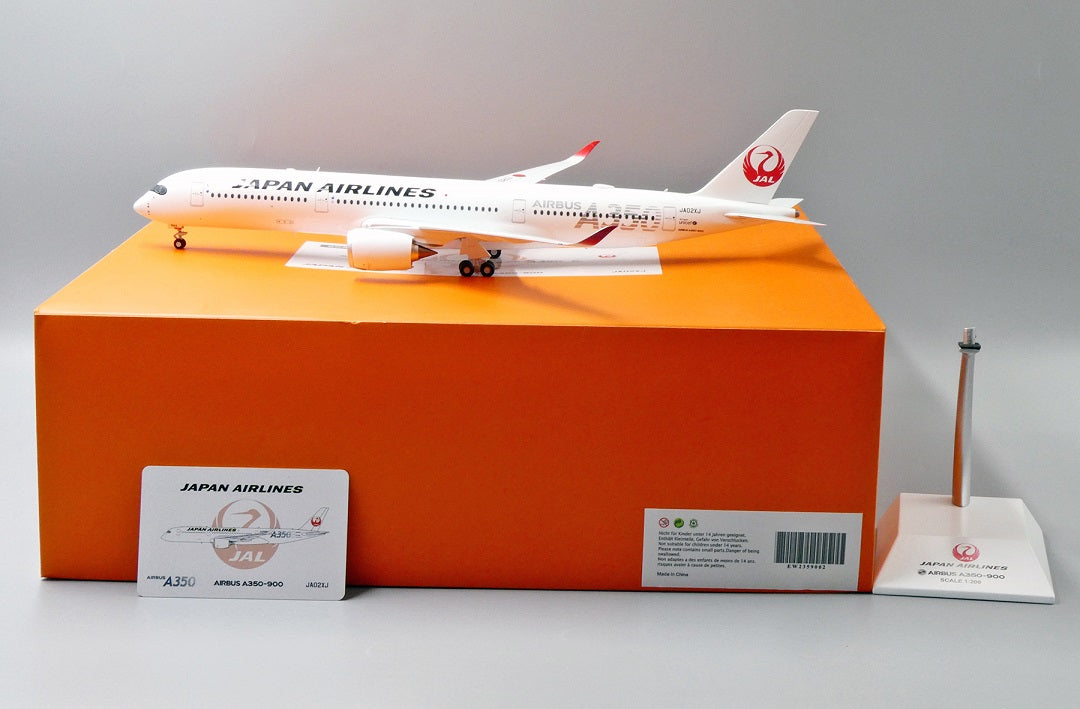 JC WINGS A350-900XWB JAPAN AIRLINES (JAL) "SILVER" REG: JA02XJ