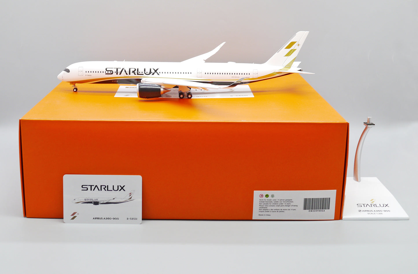 JCWINGS A350 STARLUX FLAP DOWN REG: B-58501