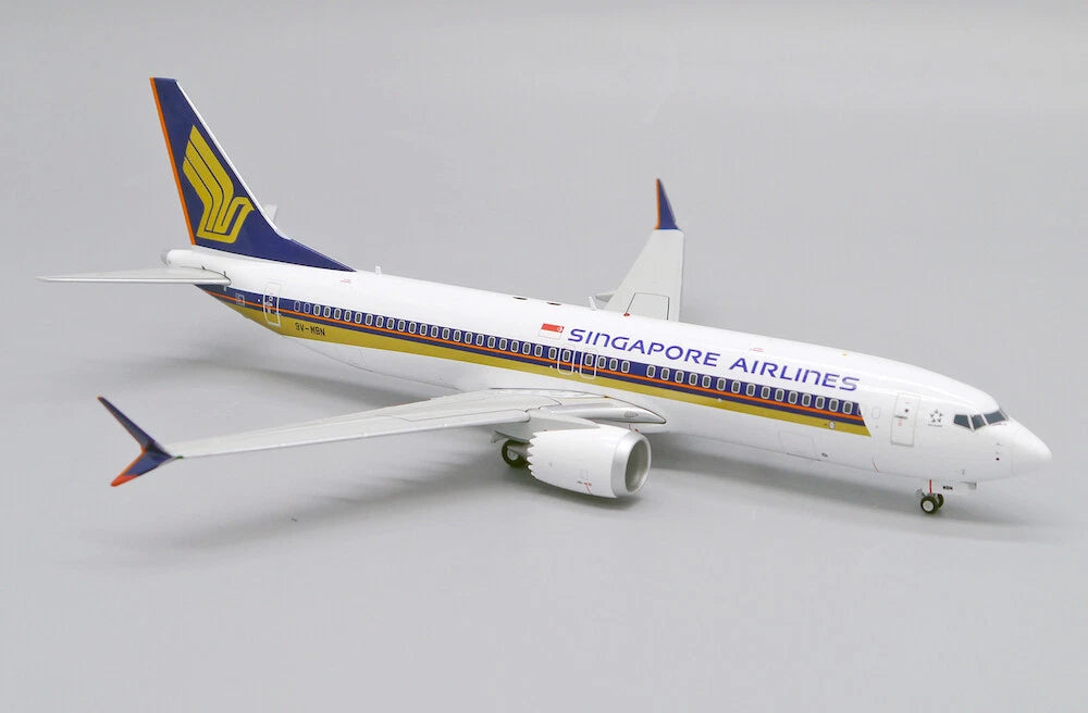 JC WINGS B737-8 MAX SINGAPORE AIRLINES REG: 9V-MBN