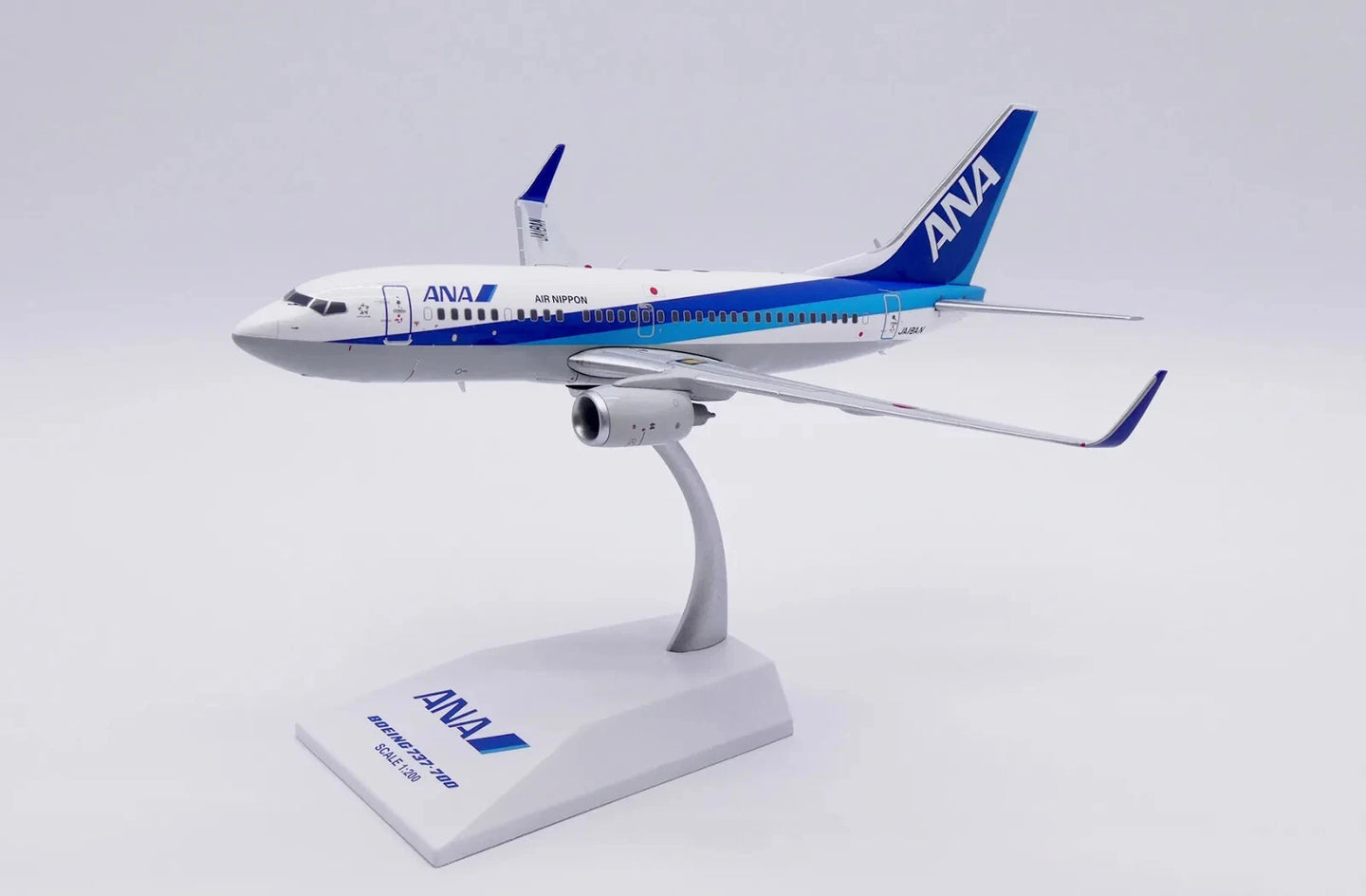 JC WINGS B737-700 ALL NIPPON AIRWAYS "AIR NIPPON" REG: JA18AN