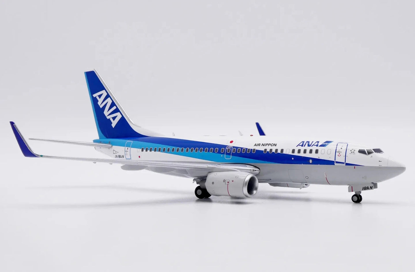 JC WINGS B737-700 ALL NIPPON AIRWAYS "AIR NIPPON" REG: JA18AN