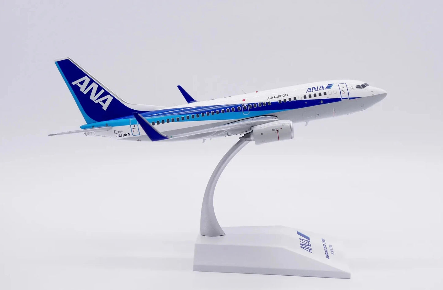 JC WINGS B737-700 ALL NIPPON AIRWAYS "AIR NIPPON" REG: JA18AN