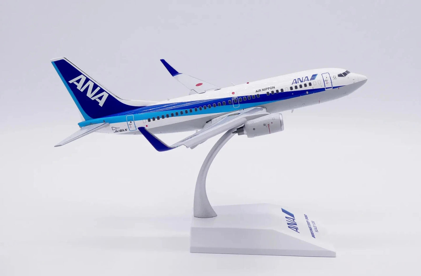 JC WINGS B737-700 ALL NIPPON AIRWAYS AIR NIPPON REG: JA18AN