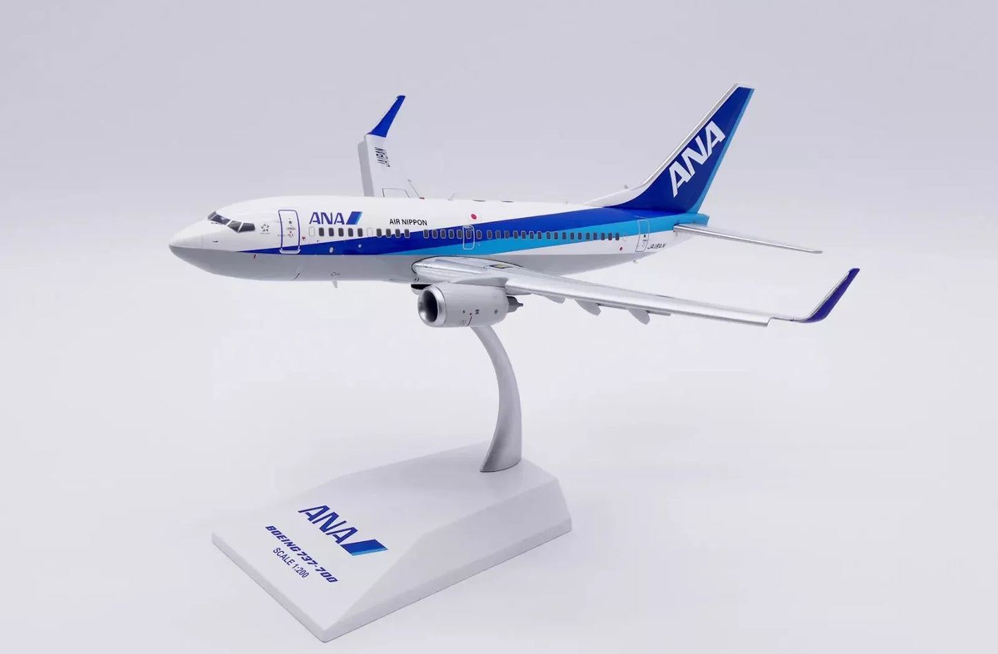 JC WINGS B737-700 ALL NIPPON AIRWAYS AIR NIPPON REG: JA18AN