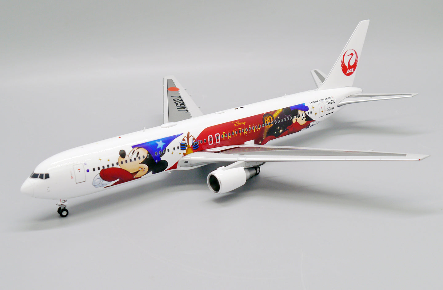 JC WINGS B767(ER) JAPAN AIRLINES (JAL) "DISNEY LIVERY" REG: JA622J