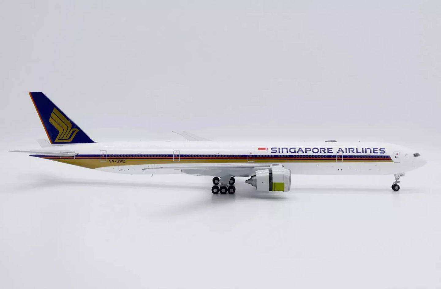 JC WINGS B777-300ER SINGAPORE AIRLINES "ADVANCED ENGINE OPTION" REG: 9V-SWZ