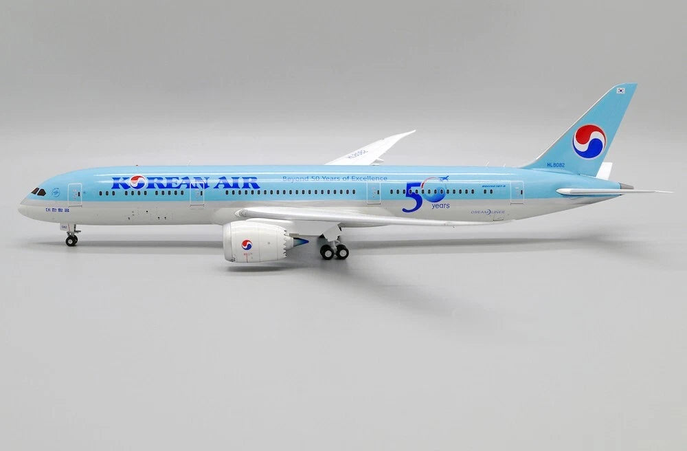 JC WINGS B787-9 DREAMLINER KOREAN AIR "BEYOND 50 YEARS OF EXCELLENCE" REG: HL8082