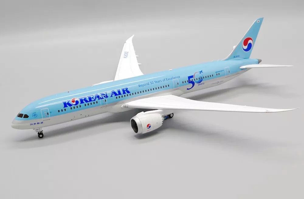 JC WINGS B787-9 DREAMLINER KOREAN AIR "BEYOND 50 YEARS OF EXCELLENCE" REG: HL8082