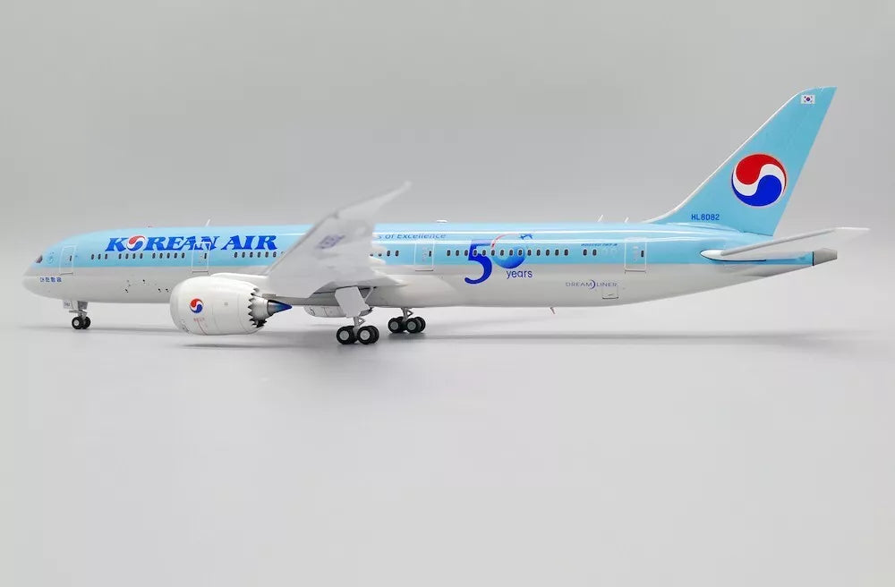 JC WINGS B787-9 DREAMLINER KOREAN AIR "BEYOND 50 YEARS OF EXCELLENCE" REG: HL8082