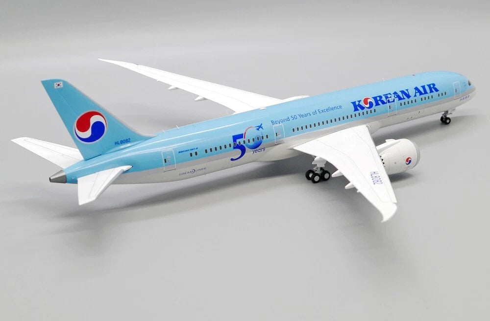 JC WINGS B787-9 DREAMLINER KOREAN AIR "BEYOND 50 YEARS OF EXCELLENCE" REG: HL8082