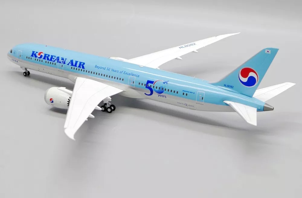 JC WINGS B787-9 DREAMLINER KOREAN AIR "BEYOND 50 YEARS OF EXCELLENCE" REG: HL8082