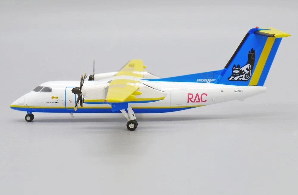 JC WINGS DASH 8-Q100 RAC RYUKYU AIR COMMUTER REG: JA8974