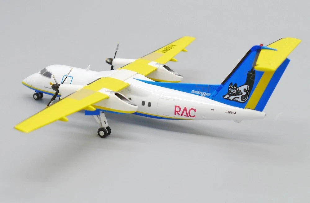 JC WINGS DASH 8-Q100 RAC RYUKYU AIR COMMUTER REG: JA8974