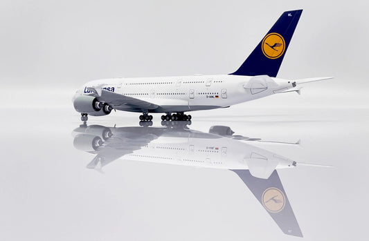 JC WINGS A380 LUFTHANSA REG: D-AIML
